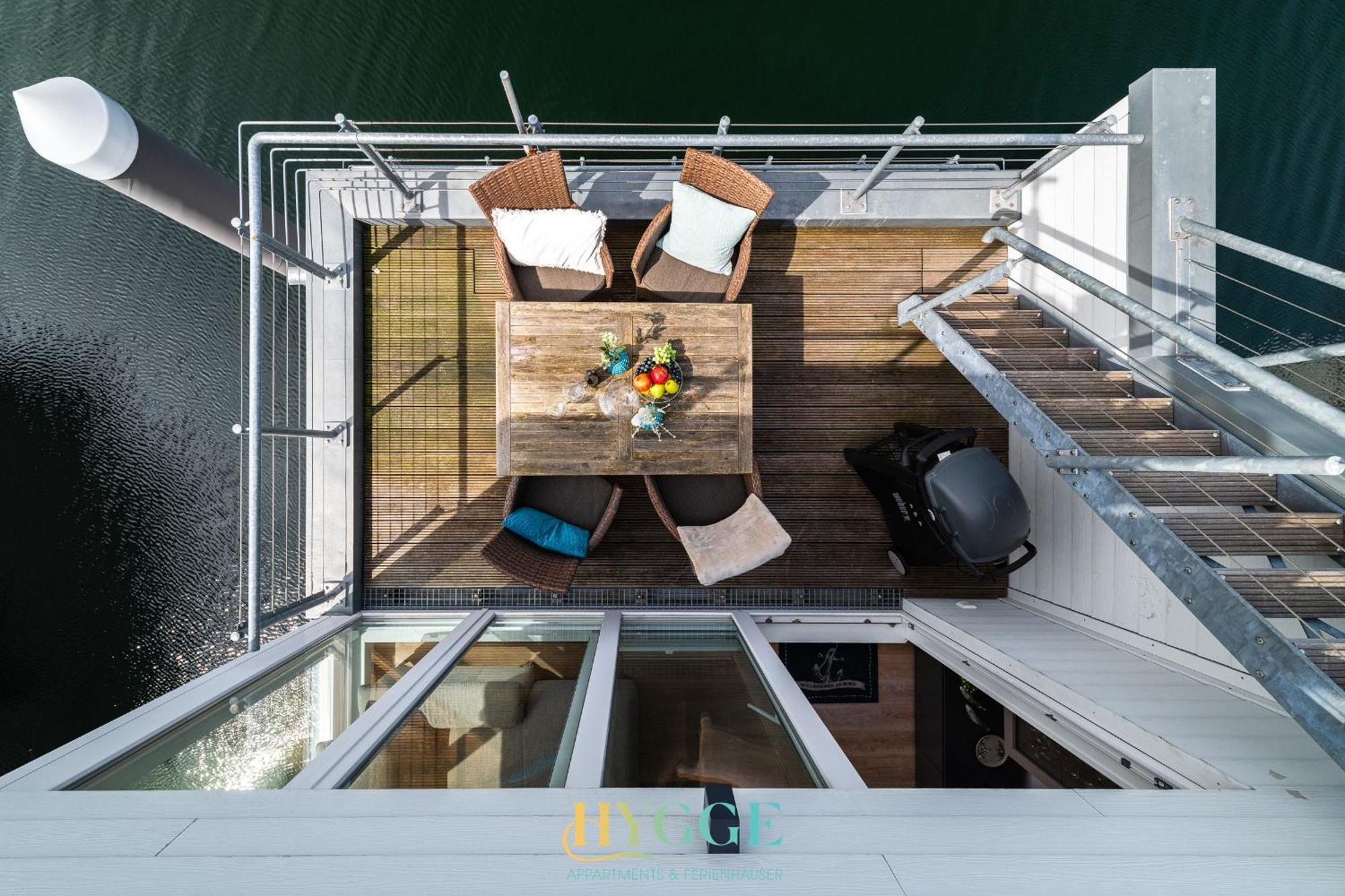 Schwimmendes Haus - An Bord Zwei Hotel Olpenitz Ngoại thất bức ảnh